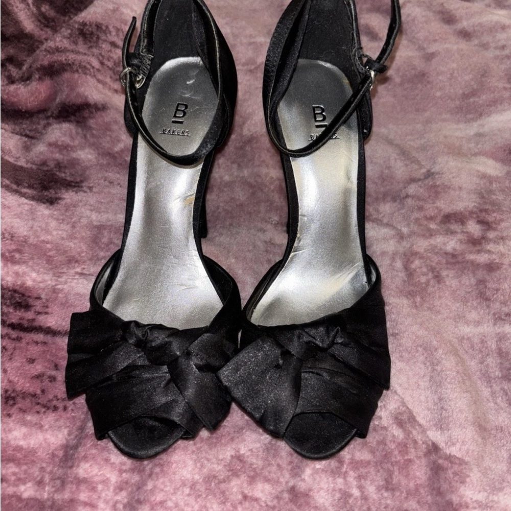 Black Bakers Heels 7B Open Toe Silk Satin Bow Pumps
